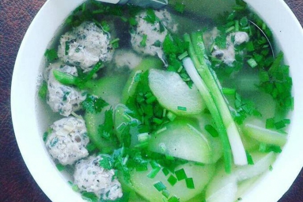 Cách nấu canh bí nấu mọc thanh mát cho mùa hè