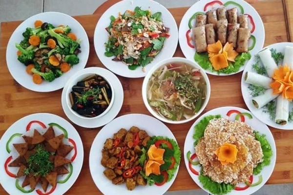 Gợi ý thực đơn mâm cỗ 1 triệu đầy đủ món cho gia đình